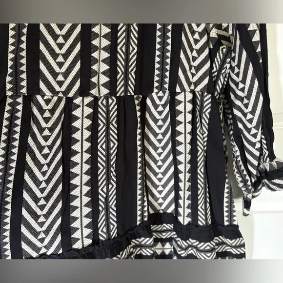 Maeve Monochrome Geometric Long Sleeve Dress - Picture 10 of 16